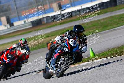 media/Jan-21-2023-Fastrack Riders (Sat) [[fcf3f88a30]]/Level 2/Session 4 Turn 6-Mountian Shot/